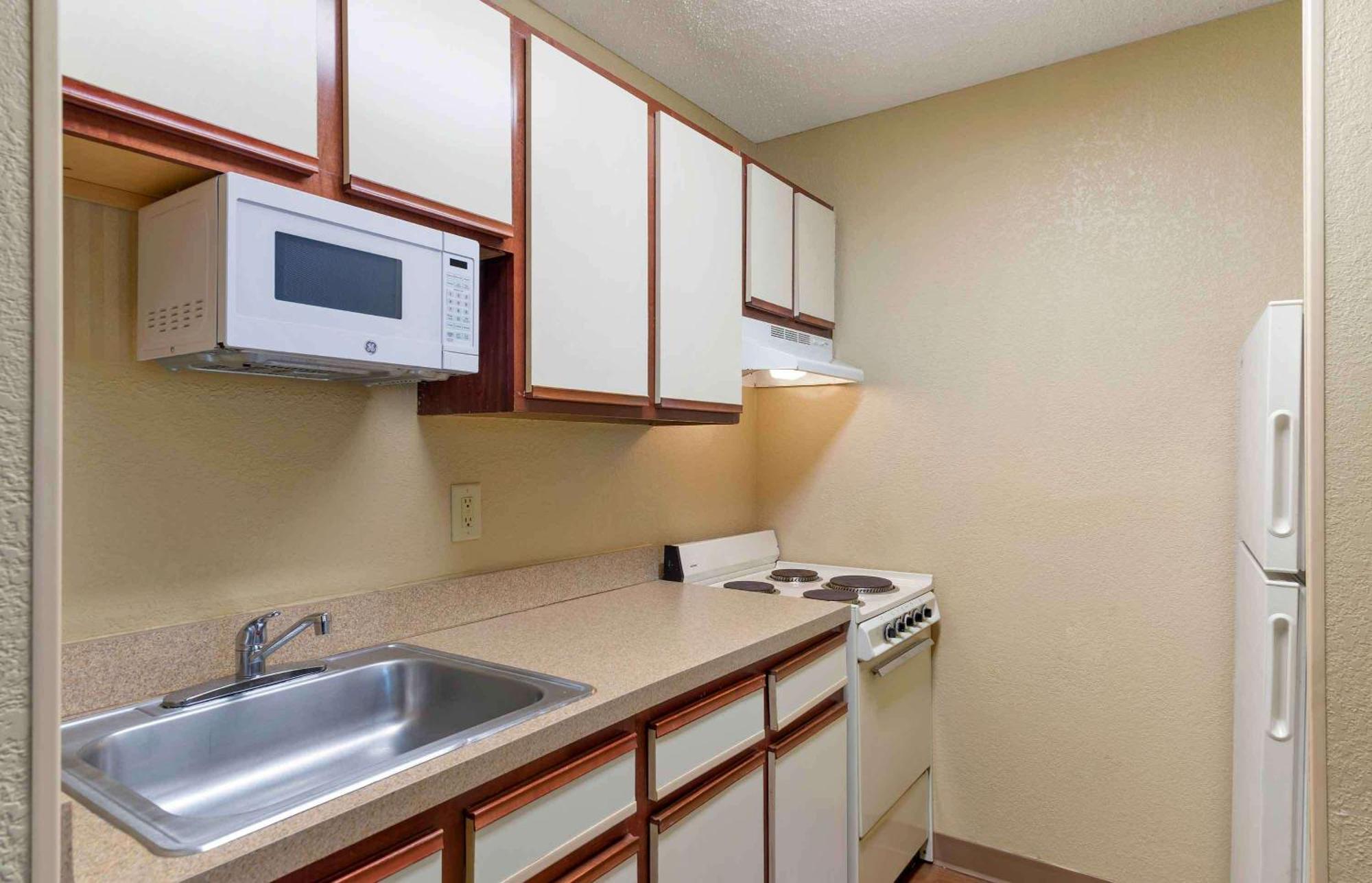 Extended Stay America Select Suites - Atlanta - Kennesaw Chastain Rd Bagian luar foto