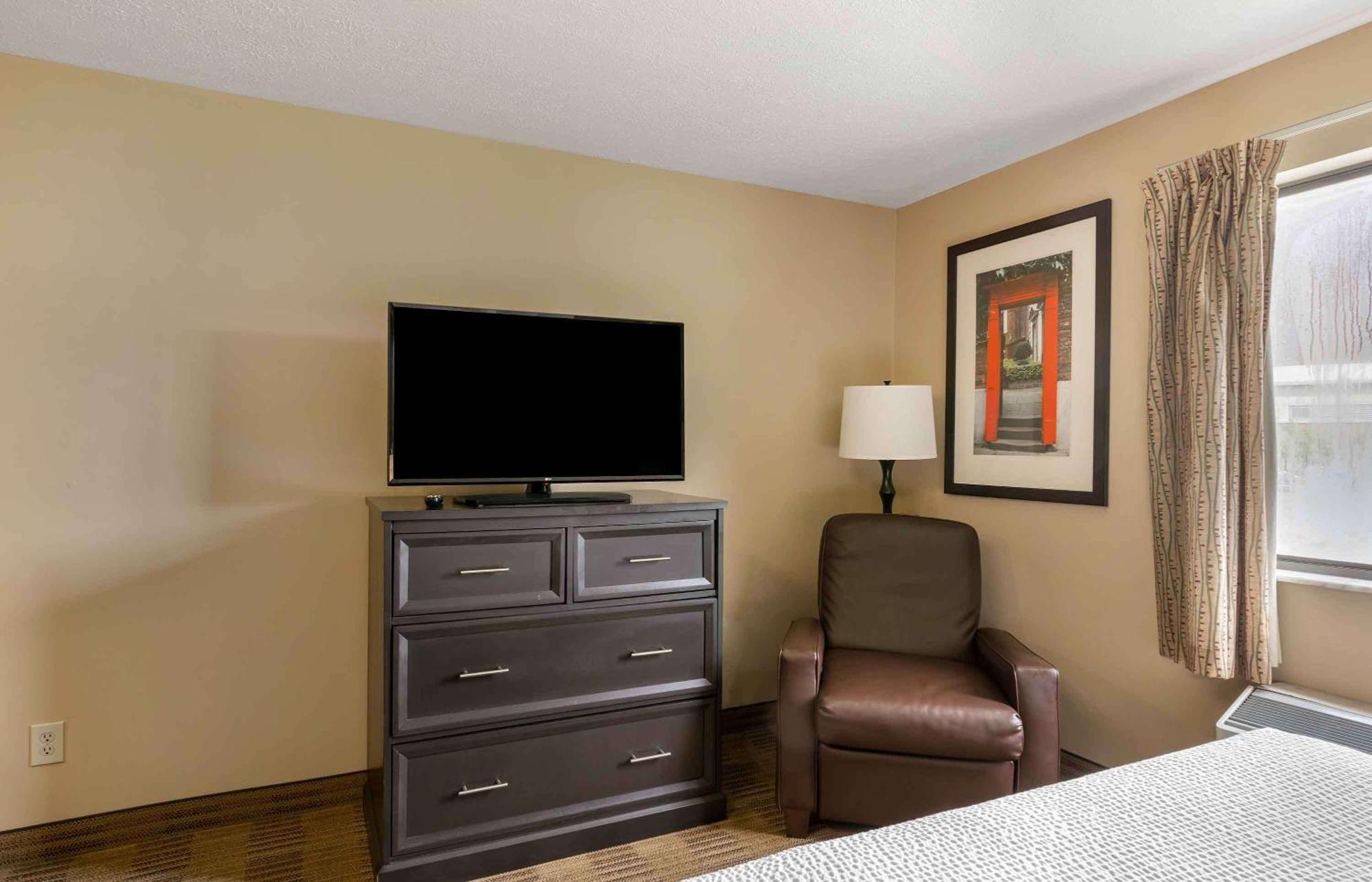 Extended Stay America Select Suites - Atlanta - Kennesaw Chastain Rd Bagian luar foto
